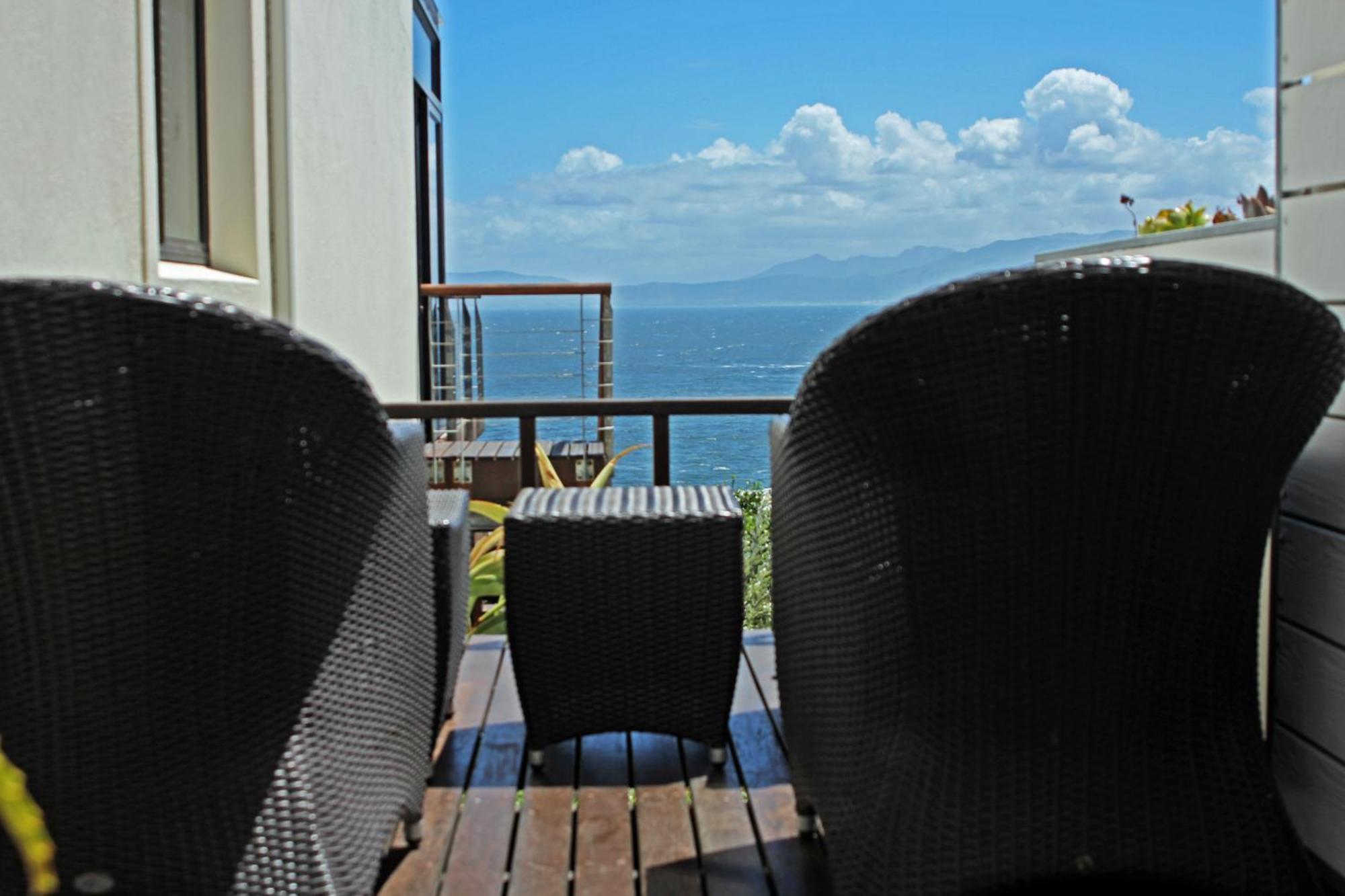 Cliff Lodge Gansbaai Rum bild