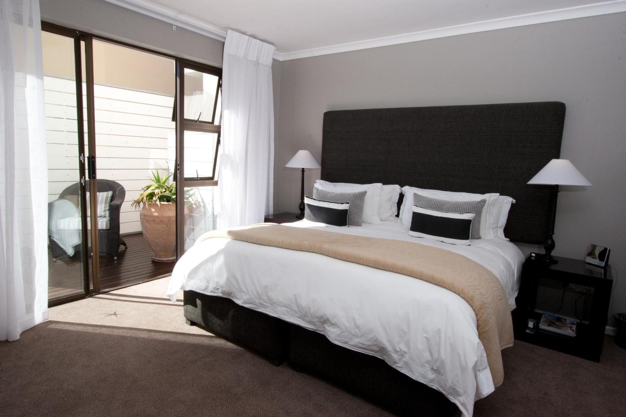 Cliff Lodge Gansbaai Rum bild