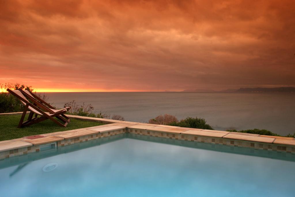 Cliff Lodge Gansbaai Exteriör bild